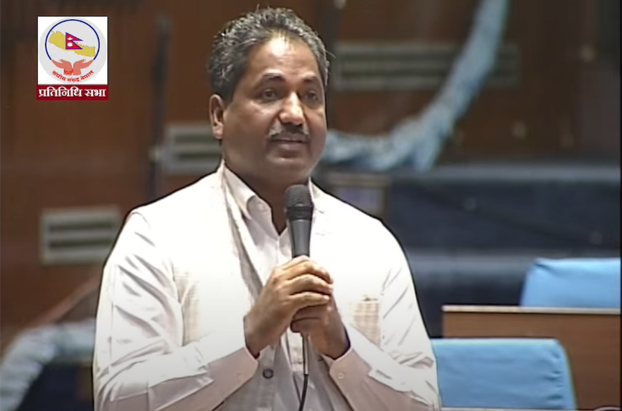 काठमाडौंको सुकुमवासी बस्तीमा खानेपानीको अभाव, सांसदले गरे सरकारको ध्यानाकर्षण