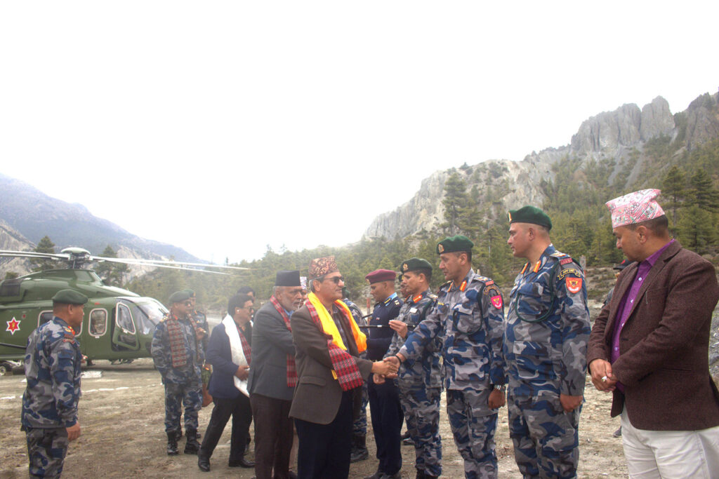 गृहमन्त्रीले भने- सशस्त्र प्रहरी बल विपद् उद्धारमा अब्बल बन्दै गएको 