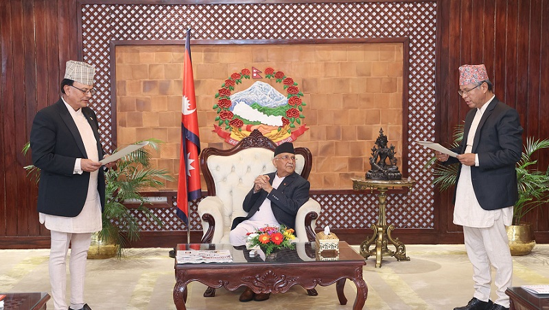 योगमाया हिमालयन आयुर्वेद विश्वविद्यालयका नवनियुक्त पदाधिकारीद्वारा शपथ ग्रहण