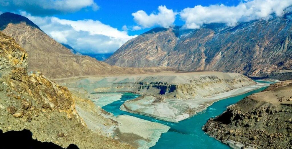 सिन्धु जल सन्धि संकट : संरचना बनाइए आक्रमणमा जाने पाकिस्तानको चेतावनी