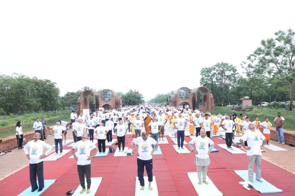 लुम्बिनीमा अन्तर्राष्ट्रिय योग दिवसको उत्सव मनाइयो