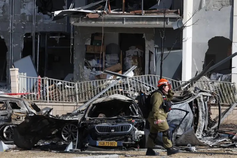 युरोपेली विदेशमन्त्रीहरूले इरानी समकक्षीसँग वार्ता गर्दै