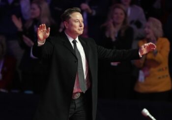 एलन मस्कले खोले ‘अमेरिका पार्टी’, राष्ट्रपति ट्रम्पलाई टक्कर