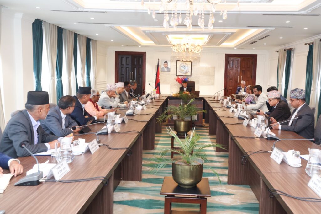 मन्त्री परिषदका निर्णय सार्बजनिक