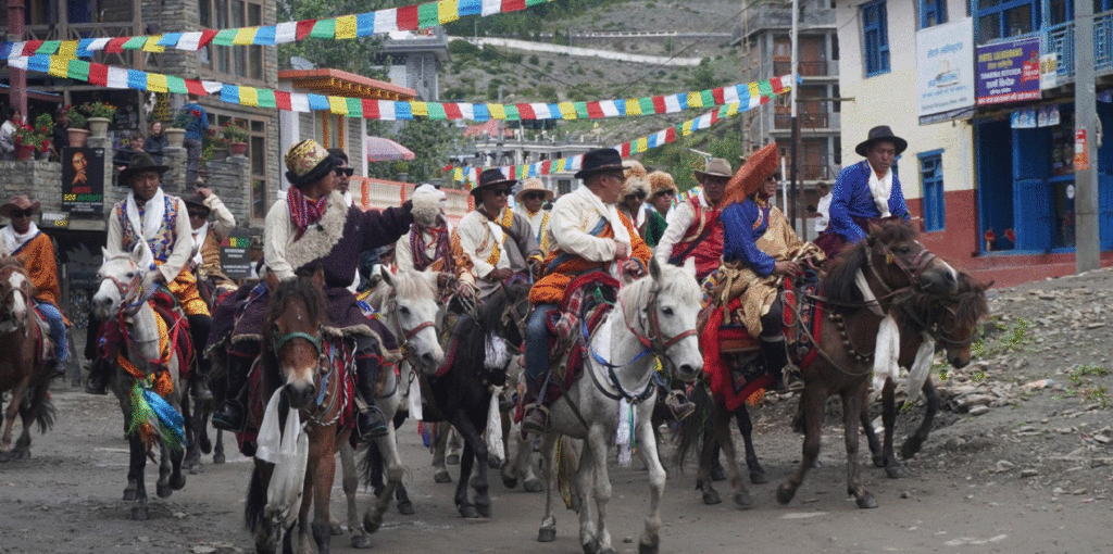 हिउँद याम सुरु भएको खुसीयालीमा मुक्ति क्षेत्रमा ‘यार्तुङ’ आरम्भ
