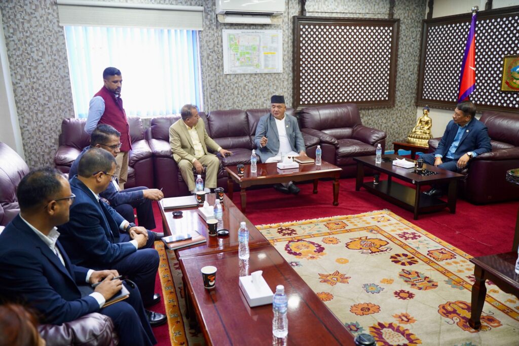 डुबान र विपद्को जोखिम बढेपछि कावा प्रधानमन्त्री सिंहको निर्देशन : ‘सबै निकाय हाइअलर्टमा रहनु