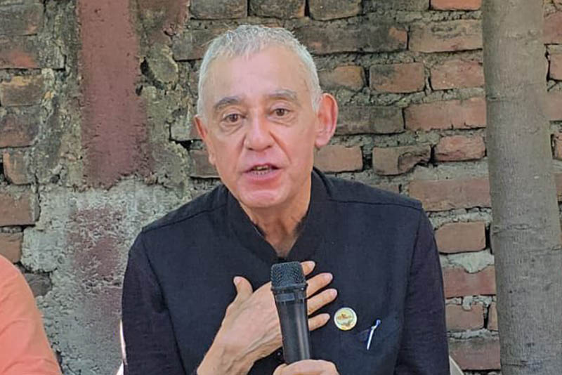 कांग्रेसको गुटबन्दी अन्त्य गर्न सभापतिमा उठ्छुः शशांक कोइराला