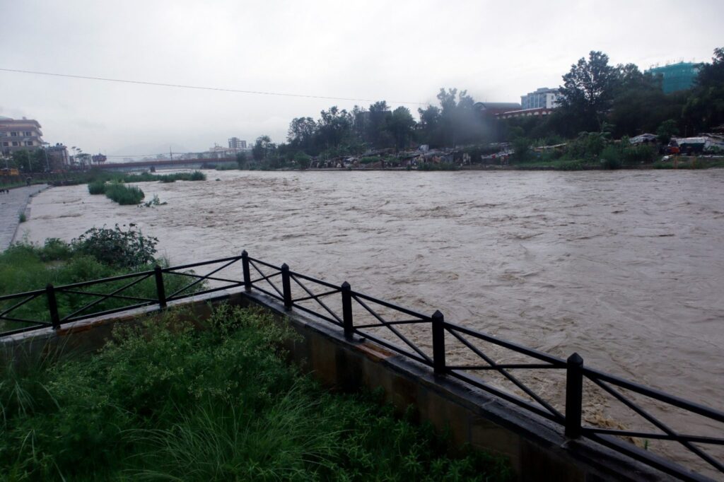 वाग्मतीमा जलसतह बढ्योः सतर्कता अपनाउन आग्रह