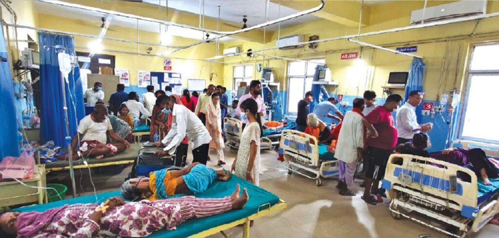 वीरगञ्ज हैजा आउटब्रेक : शैय्या नपाएर भुईंमै उपचार, बिरामीको निःशुल्क परीक्षण, स्वास्थ्यकर्मीले बिदा नपाउने