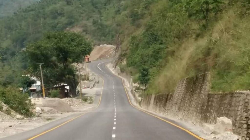 हेटौँडा–काठमाडौँ त्रिभुवन राजपथ सडक सञ्चालन, कान्तिलोकपथ सडक अझै अवरुद्ध