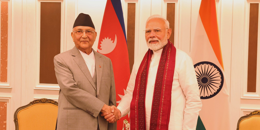 प्रधानमन्त्री ओली र भारतीय प्रधानमन्त्री मोदीबीच भेटवार्ता