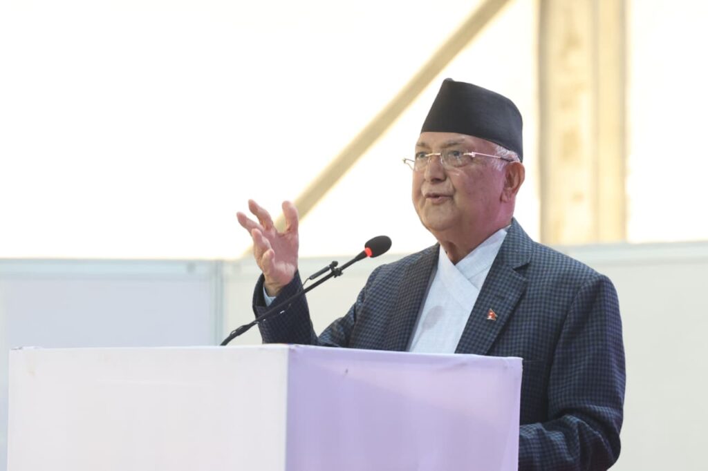 नेपालमा लगानी र काम गर्न कुनै बाधा छैन : प्रधानमन्त्री