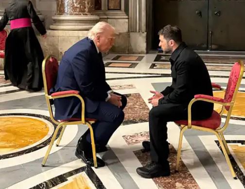 हाम्रो भुमी रूसलाई दिने सर्तमा युद्दबिराम हुदैँन्ः जेलेन्स्की