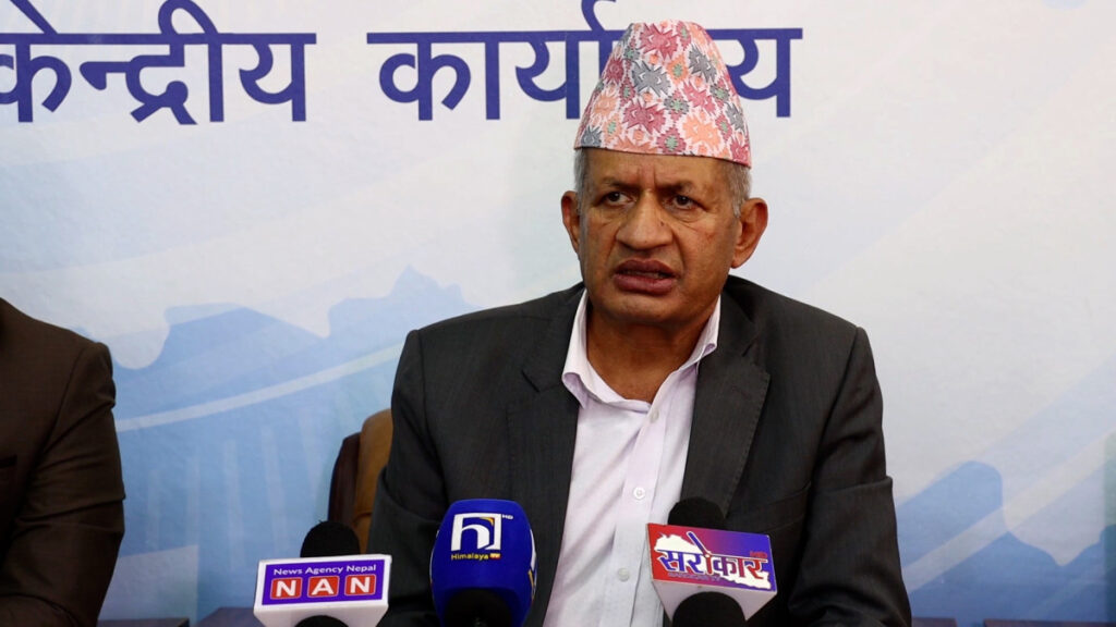 पूर्वराष्ट्रपति भण्डारीले एमालेलाई कमजोर बनाउने गतिविधि गर्न मिल्दैन : ज्ञवाली