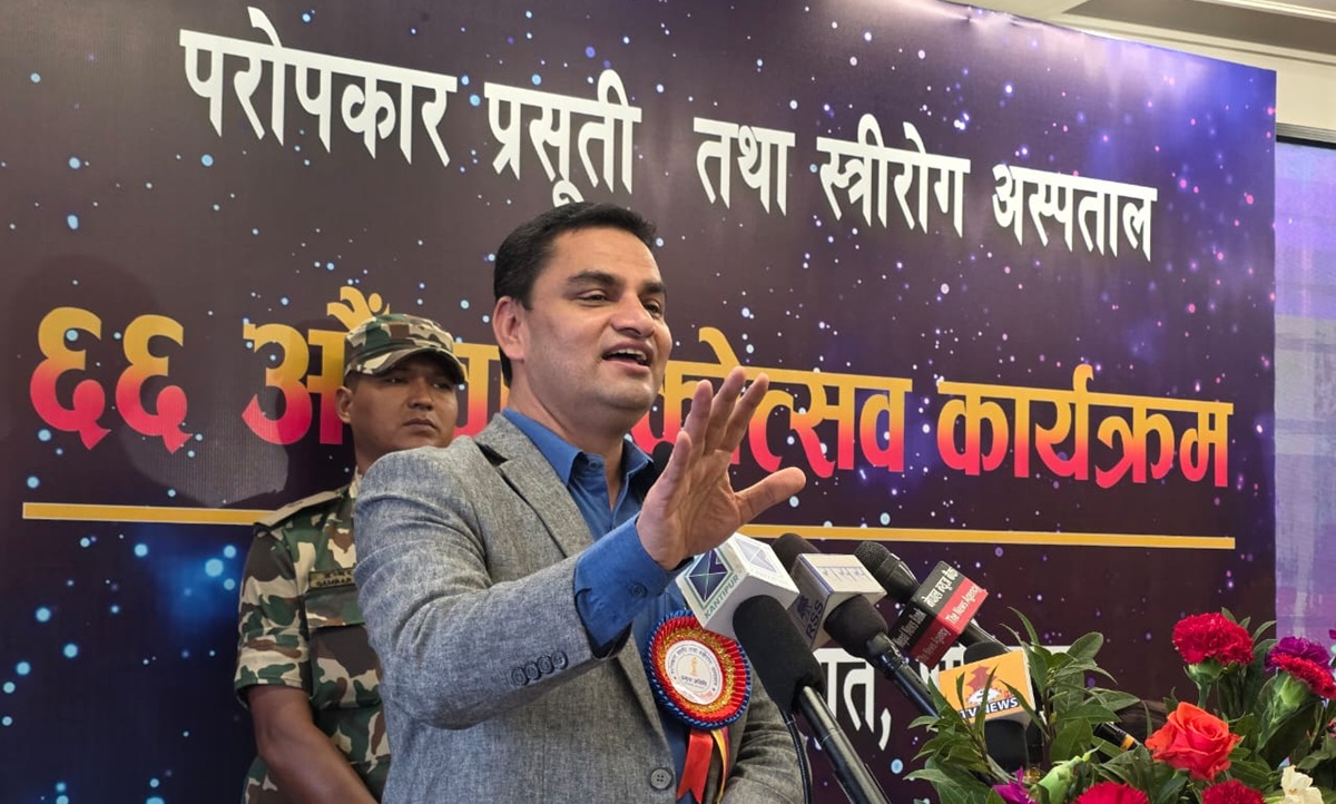 प्रसूतिगृह लाखौँ आमा र शिशुको जीवन जोड्ने राष्ट्रिय धरोहर : मन्त्री पौडेल