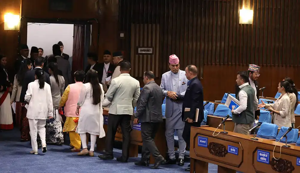 भिजिट भिसा प्रकरणमा रास्वपा र राप्रपाको संसद बहिष्कार जारी