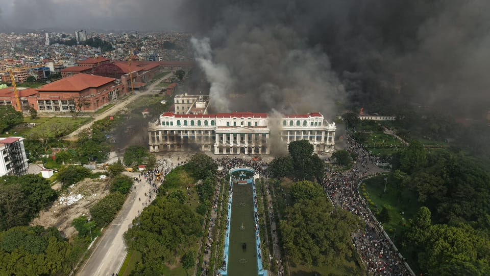 जेनजीको अपीलः नयाँ सरकारको तयारी भइरहेको छ, सार्वजनिक सम्पत्तिमा थप क्षति नपुर्‍याऊँ