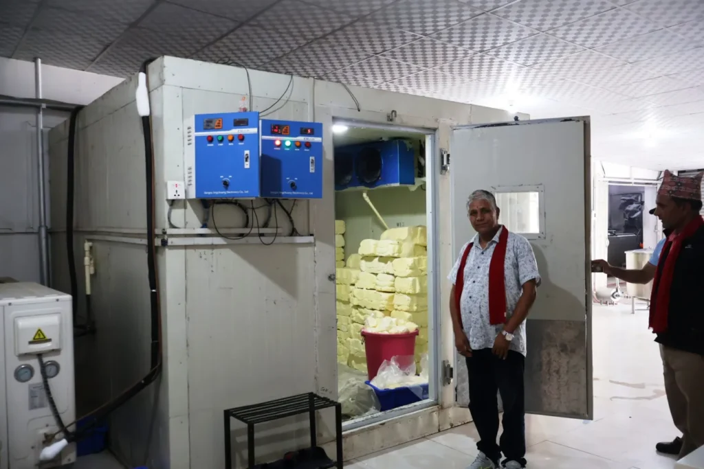 बागलुङमा घ्यू भण्डारण गर्न ‘कोल्ड स्टोर’ सञ्चालन