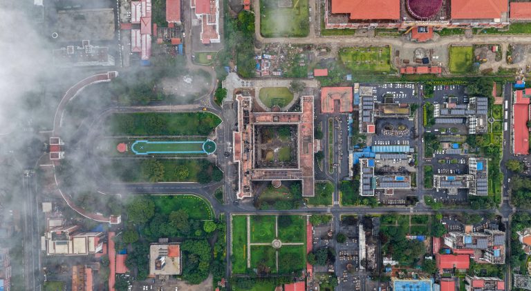 सरकारी संरचना बीमाबिनाका कारण अरबौंको नोक्सानी