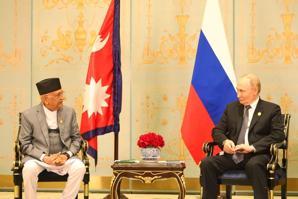 प्रधानमन्त्री ओली र पुटिनबीच भेटवार्ता
