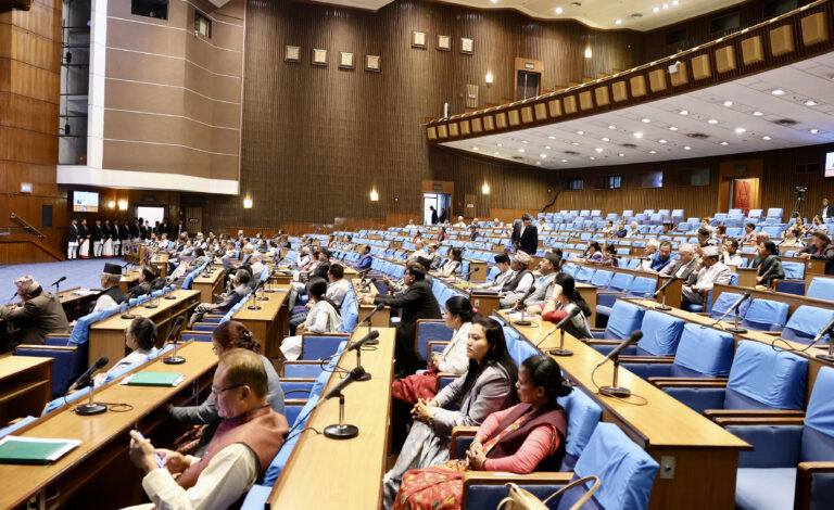 निजामती विधेयकको सन्देश प्रतिनिधिसभालाई प्राप्त