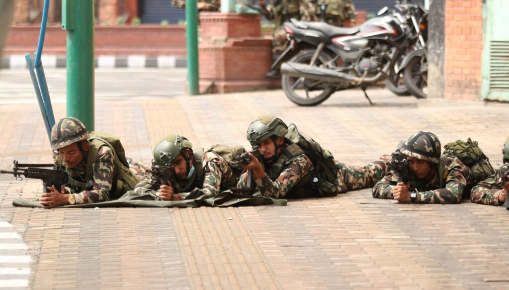 काठमाडौंमा कर्फ्यु र निषेधाज्ञा हट्यो, निषेधित क्षेत्र कायमै