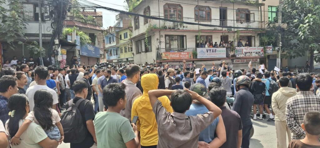 जेन जी आन्दोलनका क्रममा लुटिएको तीन सय क्वीन्टल खाद्यान्न फिर्ता