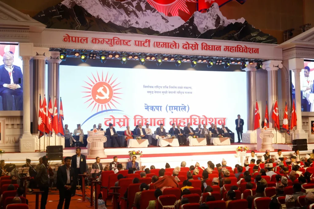 कांग्रेससँग सहकार्यपछि प्रचण्डको राजनीतिक जादु सकियो: अध्यक्ष ओली