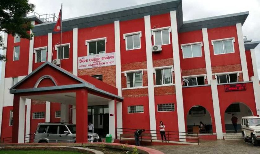 ललितपुरका विभिन्न तीन क्षेत्रमा आज बिहान ७ः०० बजेदेखि मध्यरातिसम्म कफ्र्यू आदेश