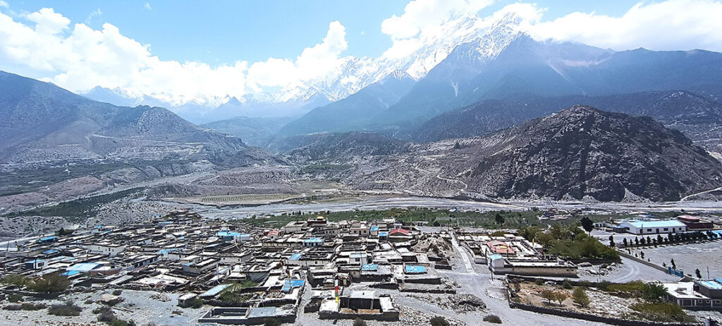 जलवायु सङ्कटमा मुस्ताङ