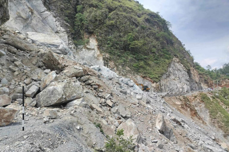 पहिरोले कालीगण्डकी करिडोर अवरुद्ध