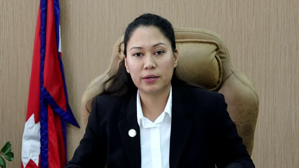 म अन्तरिम मन्त्रीमण्डलमा जान लागेको हैन- सुमना श्रेष्ठ