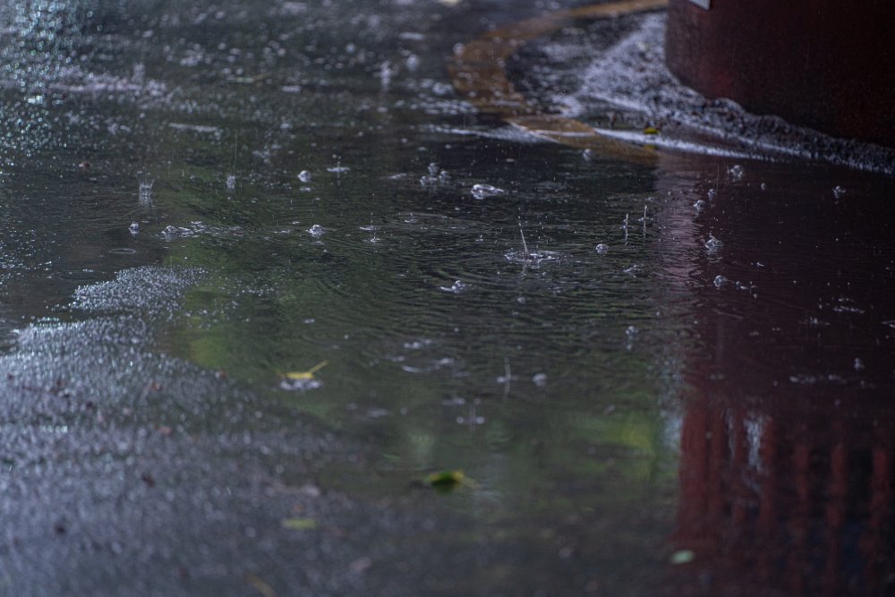 आइतबारसम्म भारी वर्षाको सम्भावना, सतर्कता अपनाउन आग्रह