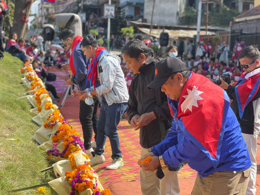 सहिदको तस्बिरमा माल्यार्पण गरेर जेनजीको माइतीघरमा सामूहिक भाइटीका