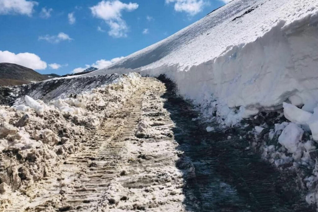 हिमपातले न्यालु सडक बन्द