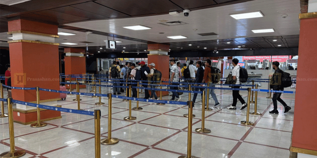 विमानस्थलमा यात्रुलाई हातले छामछुम गरी गरिने जाँच अस्वाभाविक