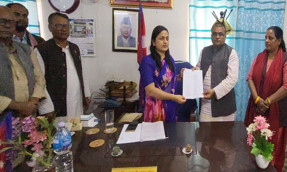 मधेस प्रदेशमा उपसभामुख राउतद्वारा सभामुख मण्डलविरुद्ध प्रदेशसभा बैठक आह्वान