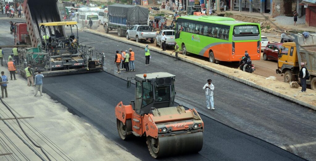 मुग्लिन-पोखरा पश्चिम खण्डमा दैनिक छ सयलाई रोजगारी