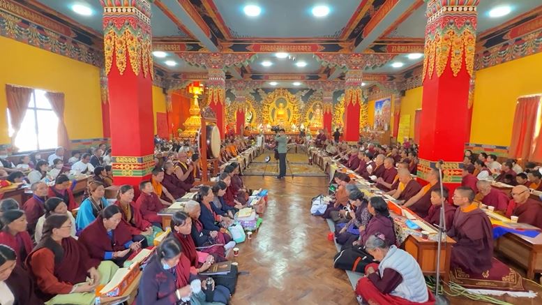 विश्वशान्ति र मानवकल्याणका लागि डोल्पो समाजमा भव्य शान्ति पूजा