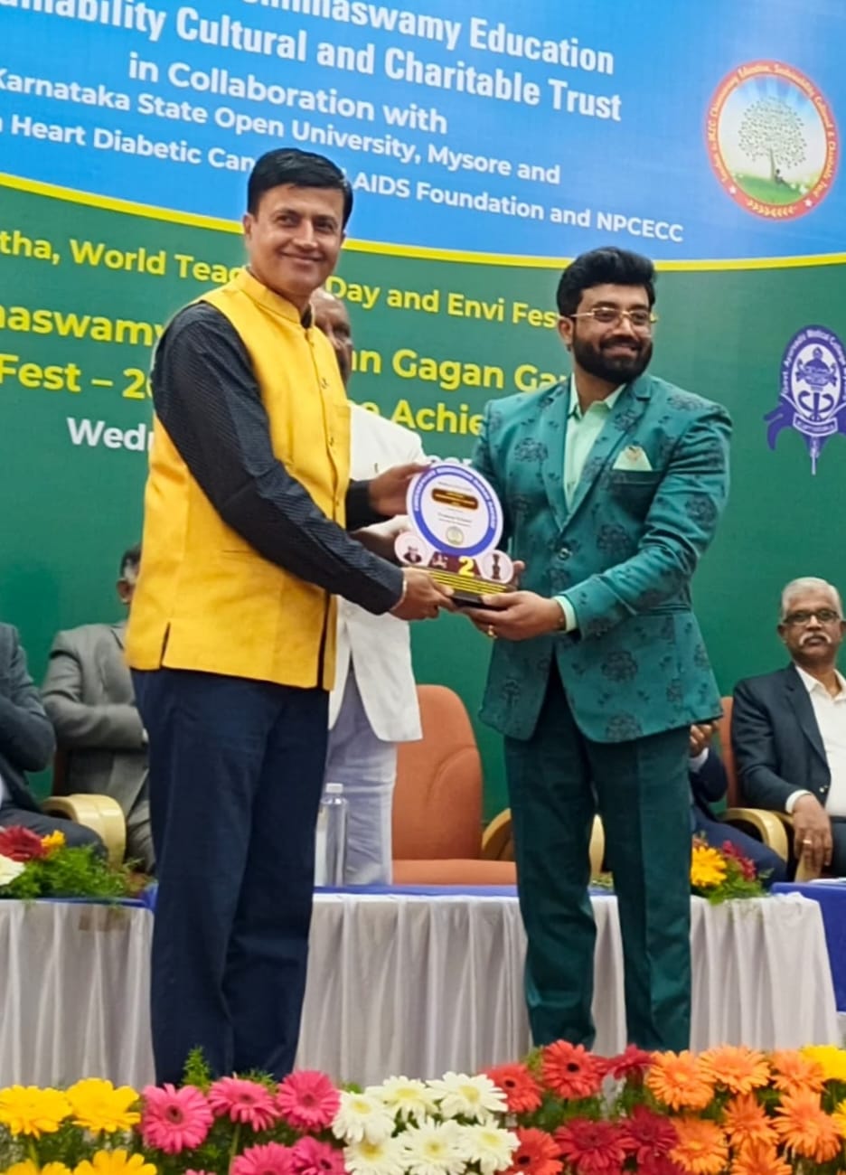 प्रदीप खनाललाई हिन्दुस्तान गगन गौरव वर्ल्ड एनभाइ फेस्ट–२०२५ अन्तर्राष्ट्रिय पुरस्कार प्रदान