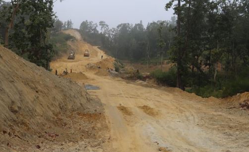मुख्यमन्त्रीको कडाइपछि बड्डीचौर–खम्बागाडे सडकमा तीव्र निर्माण, ठेकेदार सक्रिय
