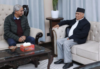 कांग्रेस-एमालेका १४१ निवर्तमान सांसद पुनर्स्थापनाको माग गर्दै आज सर्वोच्च जाने तयारीमा