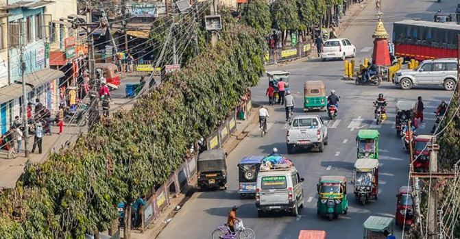 हेटौँडामा सडक विस्तार आजबाट कडा मोडमा : २५ डोजरसहित संरचना हटाउने तयारी पूरा