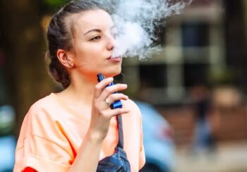 चुरोट भन्दा कति खतरनाक छ भेप ?