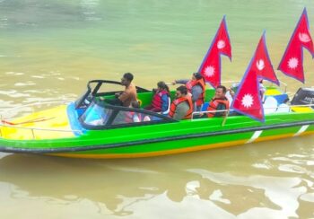 रिडी मेलाको आकर्षण कृतिम ड्याममा ‘डुङ्गा’