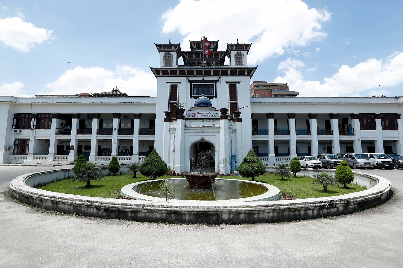 माघ ६ गते नै उम्मेदवारी दर्ता गर्दै निर्वाचन आयोग, यी कागजात चाहिने