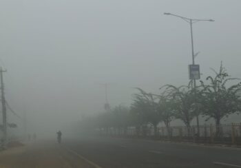 बाक्लो हुस्सु र कुहिरोले पश्चिम तराईको जनजीवन प्रभावित