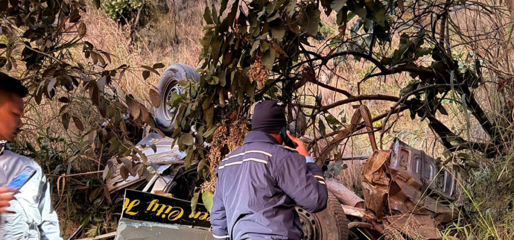 सुमो दुर्घटना हुँदा ६ जनाको मृत्यु