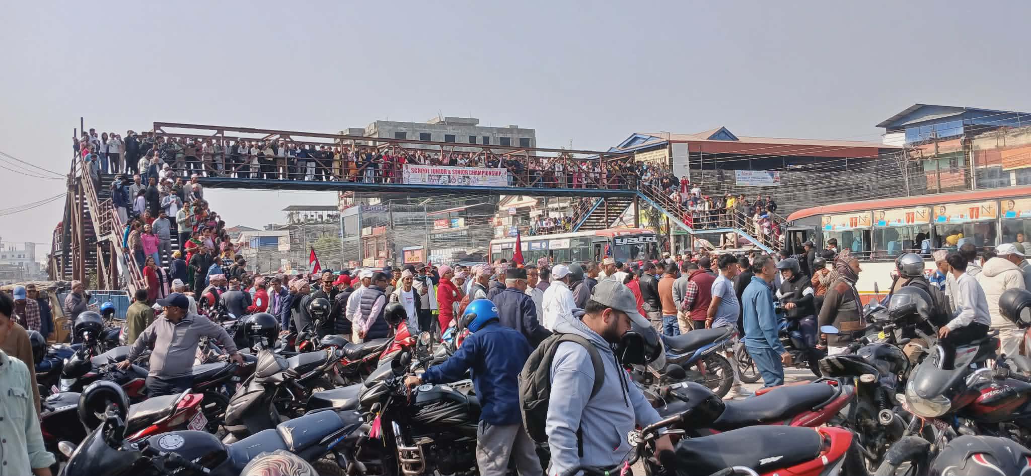 रास्वपाको ‘सांघातिक आक्रमण’मा सुनको सिक्री लुटिएको एमालेको आरोप