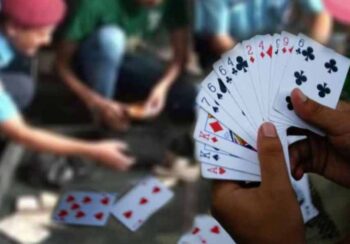 जुवातास खेलिरहेको अवस्थामा छ जना पक्राउ